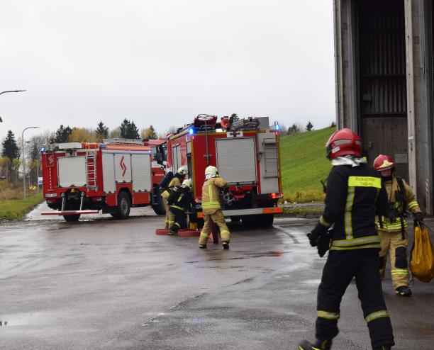 Spalio 29 d. Utenos regiono atliekų tvarkymo centre surengtos mokomosios gaisrinės saugos pratybos 